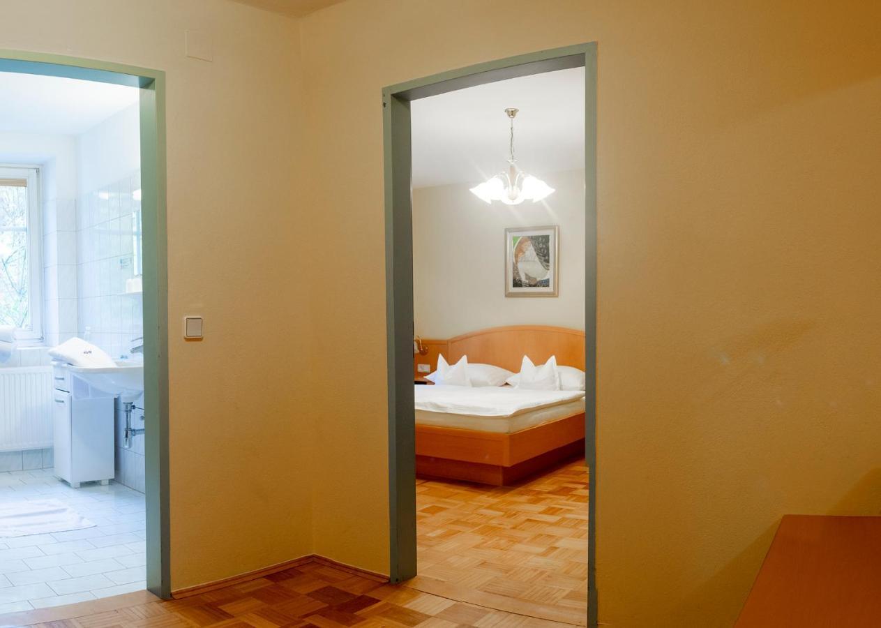 Hotel Emmaquelle Bad Gleichenberg Exterior photo