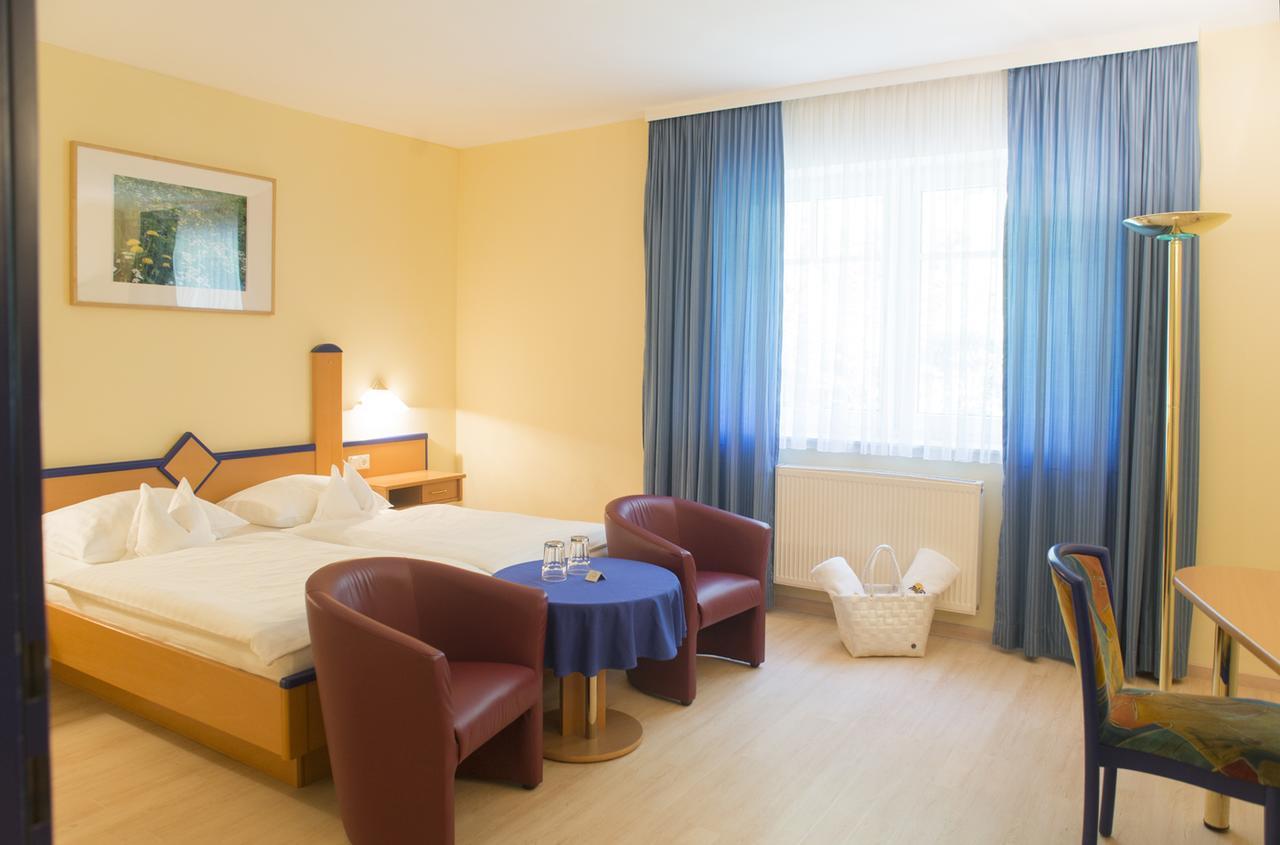 Hotel Emmaquelle Bad Gleichenberg Exterior photo